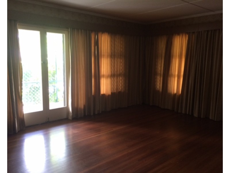 465 Crane Avenue, Kawana QLD 4701