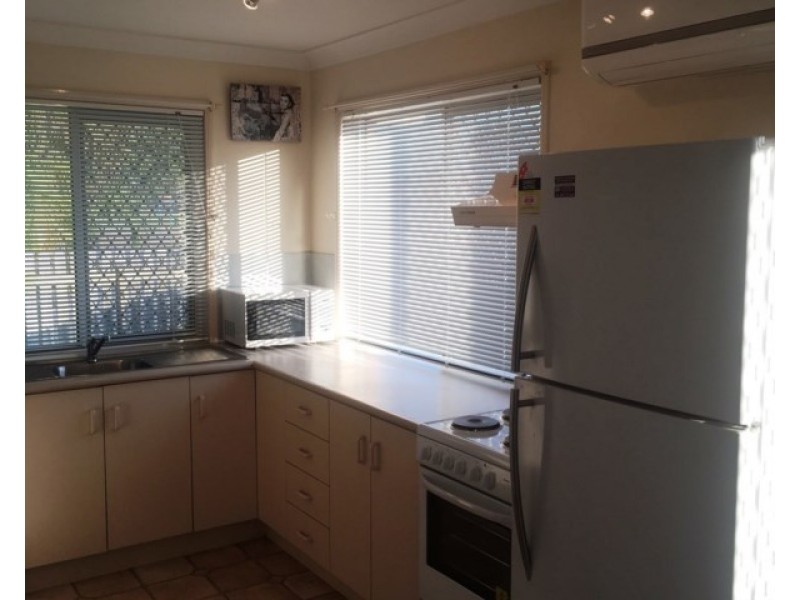 1/158 Stanley Street, Allenstown QLD 4700