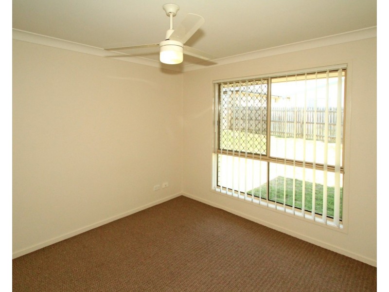 10 John Oxley Drive, Gracemere QLD 4702