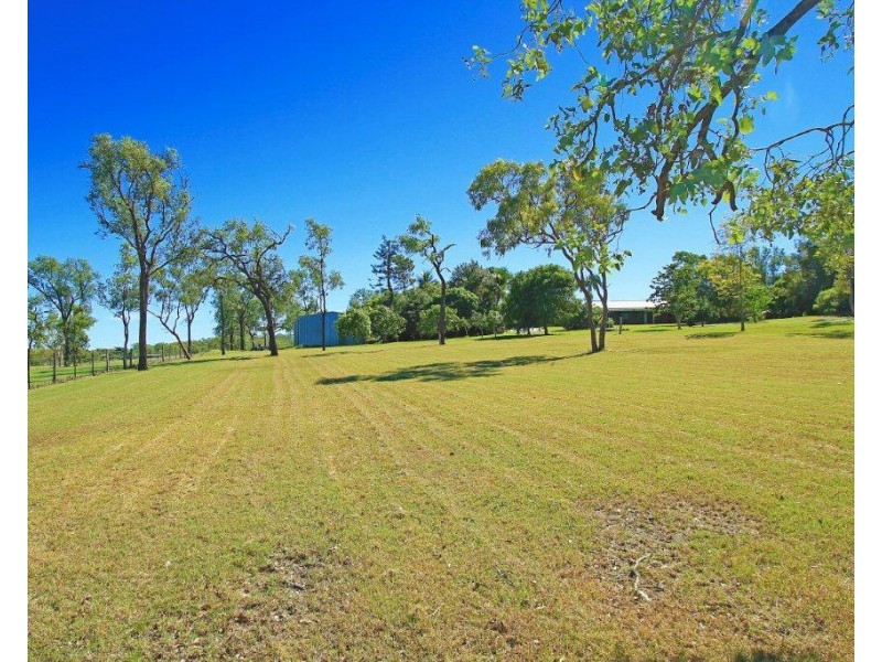 27 Angela Road, Rockyview QLD 4701