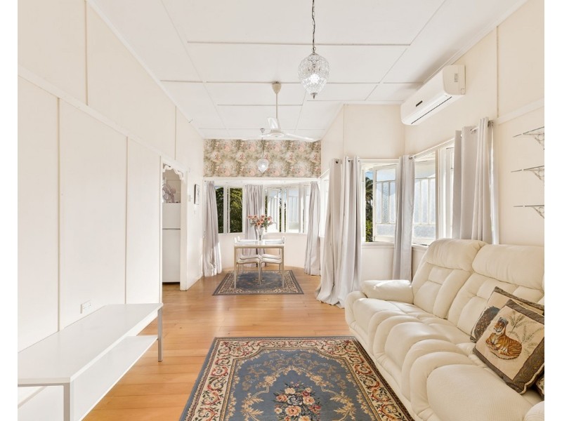 79 North Street, The Range QLD 4700