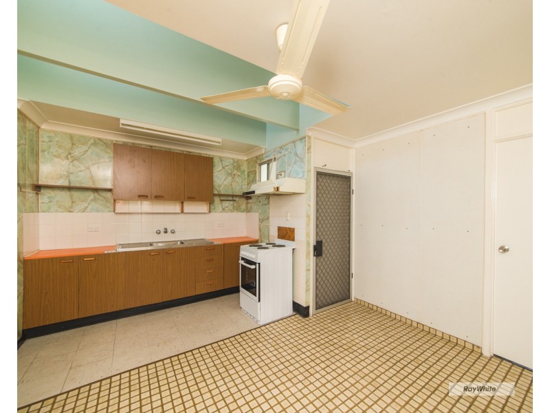 264 Elphinstone Street, Koongal QLD 4701