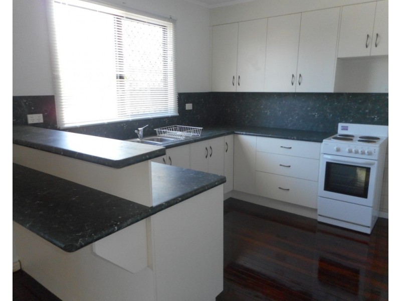 319 Mills Avenue, Frenchville QLD 4701