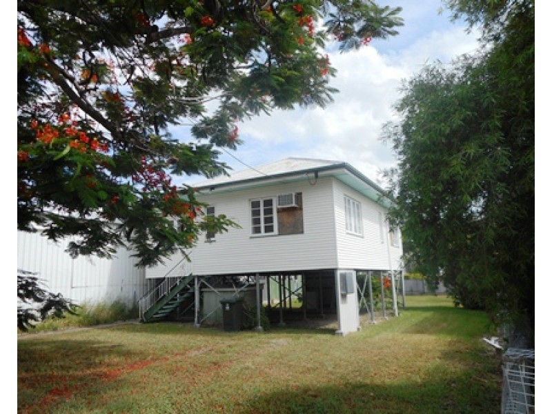 33 Willis Street, West Rockhampton QLD 4700