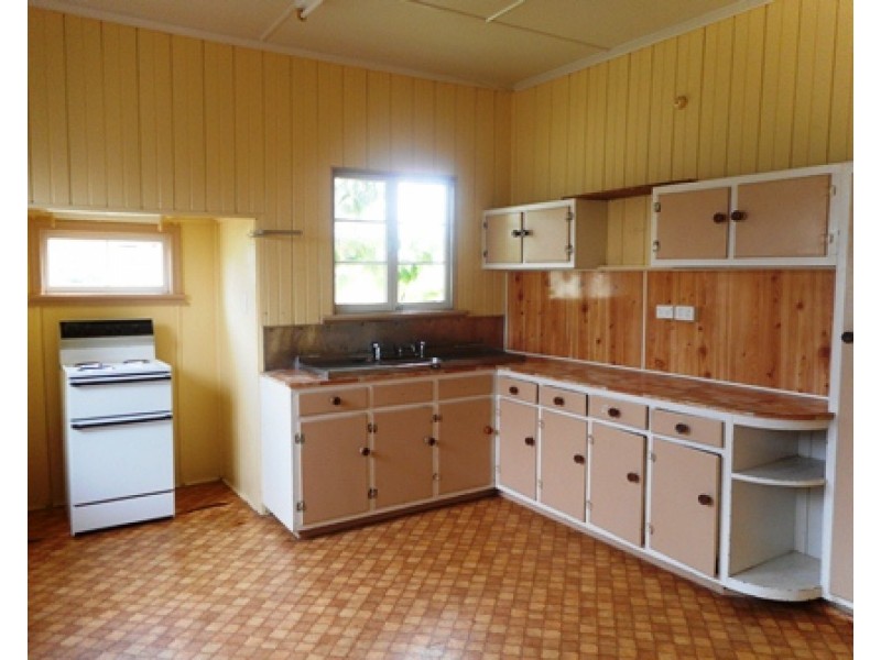 33 Willis Street, West Rockhampton QLD 4700