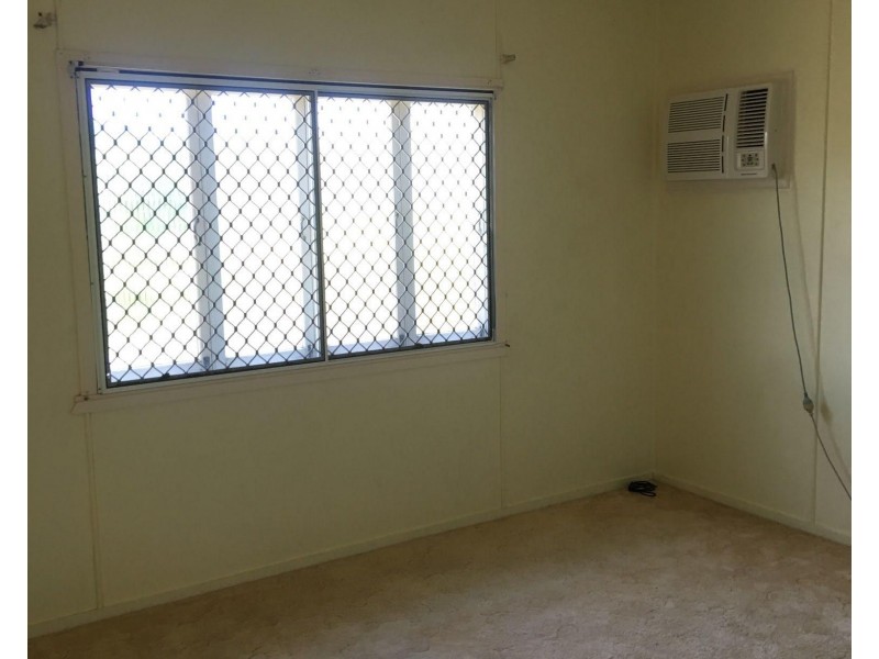 190 High Street, Berserker QLD 4701