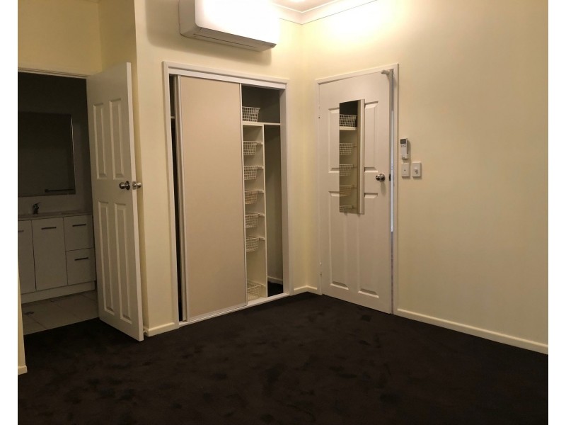 5/260 Quay Street, Rockhampton City QLD 4700