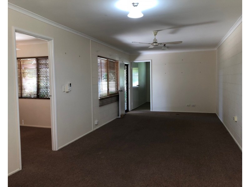 2/11 Withers Street, Kawana QLD 4701