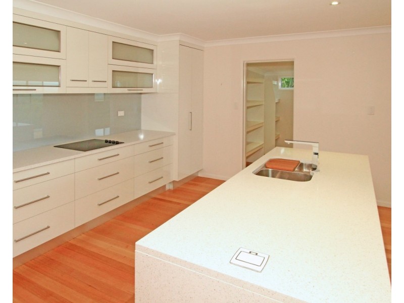 12 Murlay Avenue, Frenchville QLD 4701