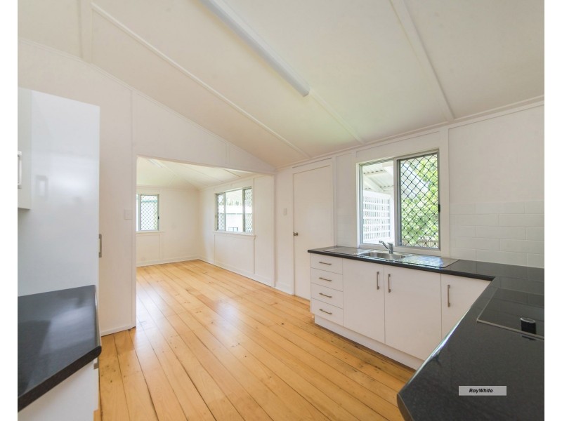 76 McKean Street, Berserker QLD 4701