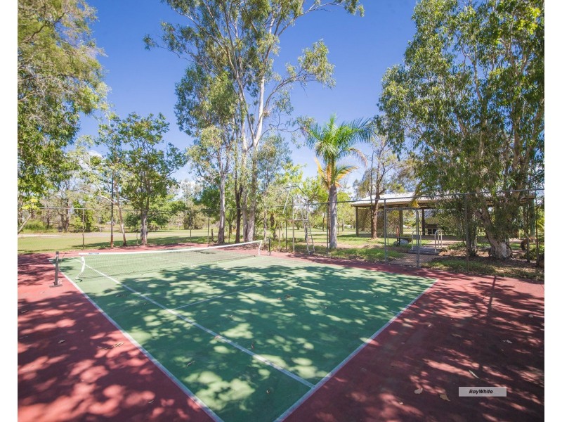 27 Vass Road, Etna Creek QLD 4702