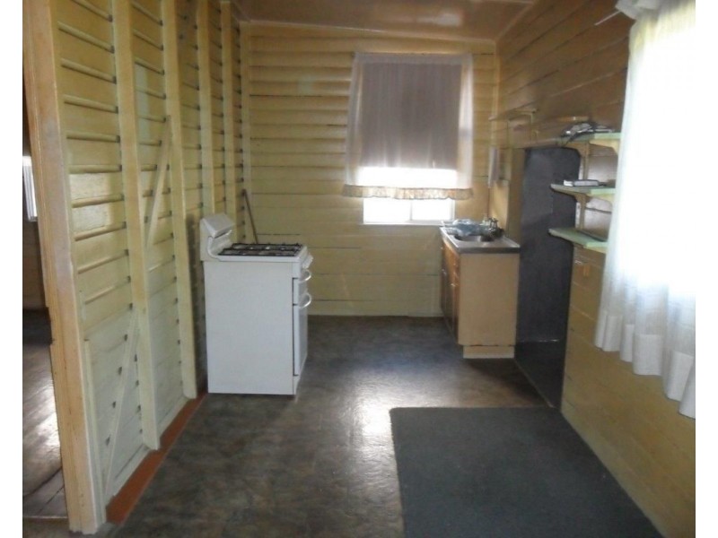 123 Derby Street, Allenstown QLD 4700