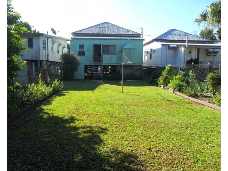 123 Derby Street, Allenstown QLD 4700