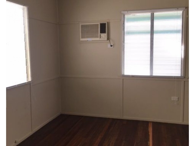 104 Bawden Street, Berserker QLD 4701