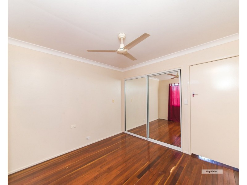 2/132 Main Street, Park Avenue QLD 4701