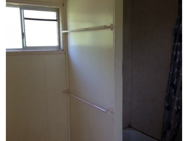 16 Little Musgrave Street, Berserker QLD 4701