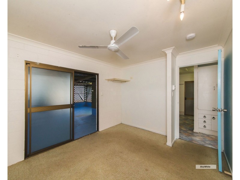 296 Kent Street, Depot Hill QLD 4700