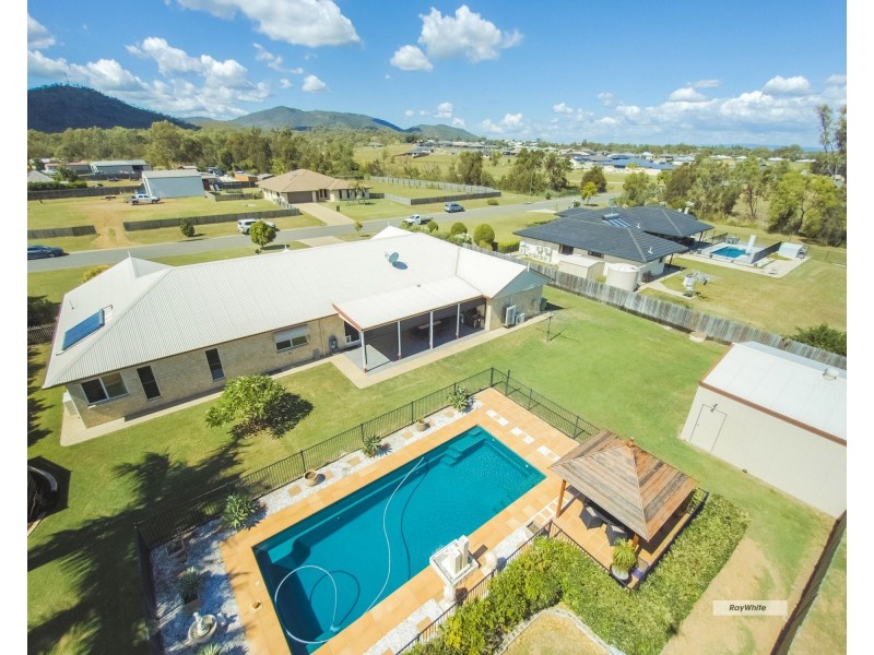 7 Stirling Drive, Rockyview QLD 4701