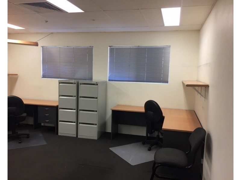 1/105 Denham Street, Allenstown QLD 4700