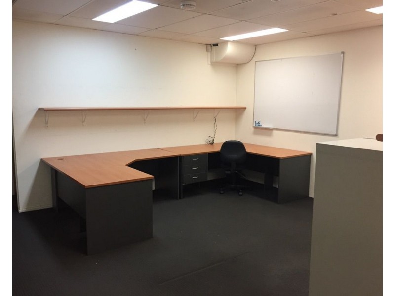 1/105 Denham Street, Allenstown QLD 4700