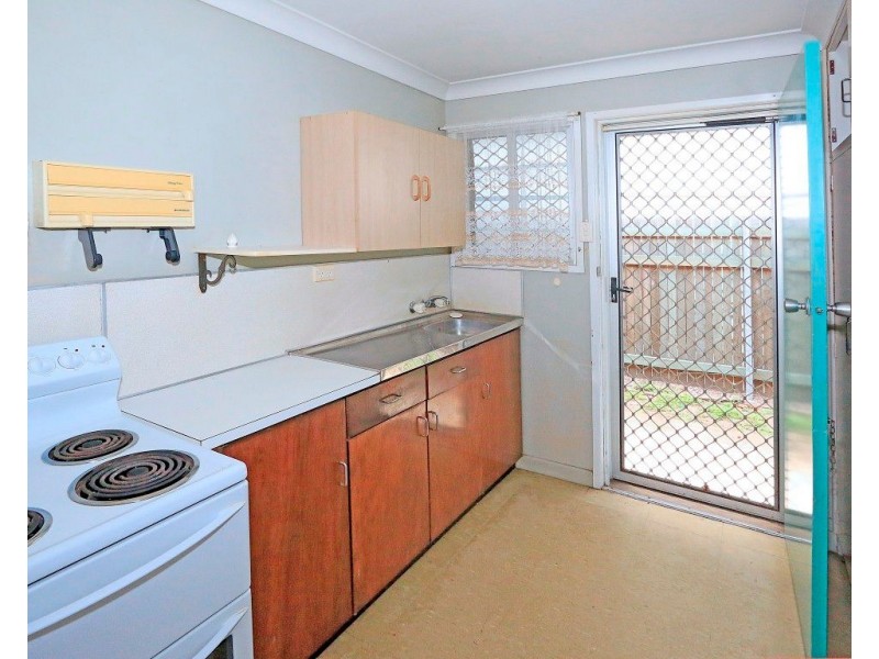 8/87 Upper Dawson Road, Allenstown QLD 4700