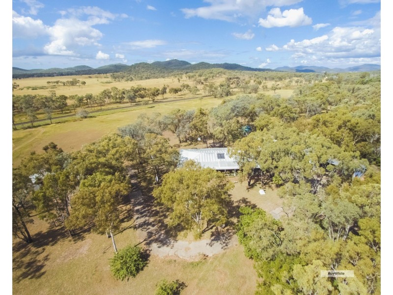 63182 Bruce Highway, Etna Creek QLD 4702
