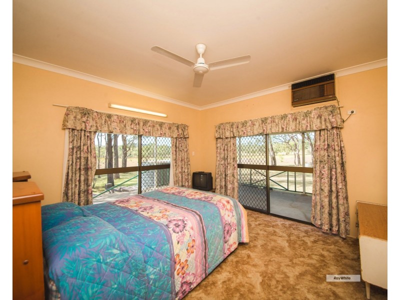 63182 Bruce Highway, Etna Creek QLD 4702
