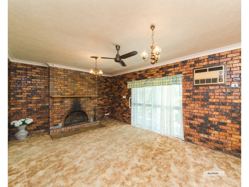 63182 Bruce Highway, Etna Creek QLD 4702