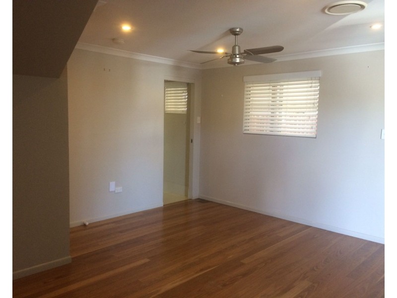 1/59 Edward Street, Berserker QLD 4701