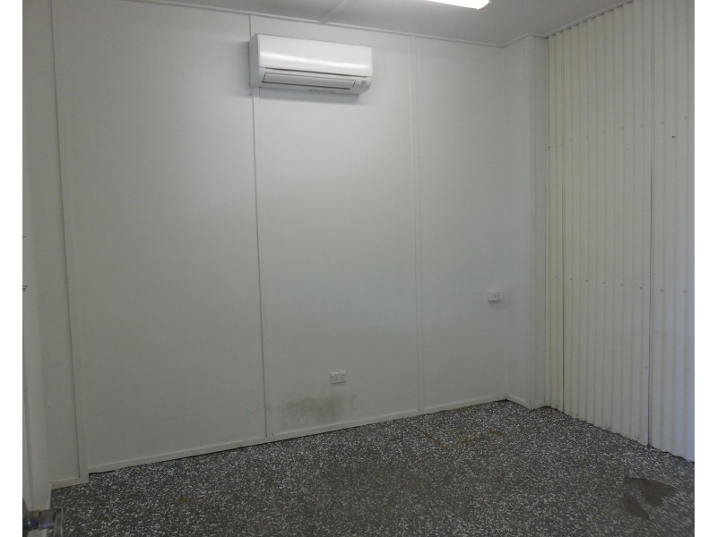 Unit 4 140 William Street, Rockhampton City QLD 4700