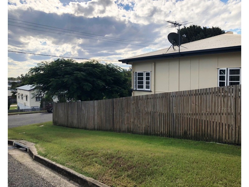 21 Naughton Street, Wandal QLD 4700