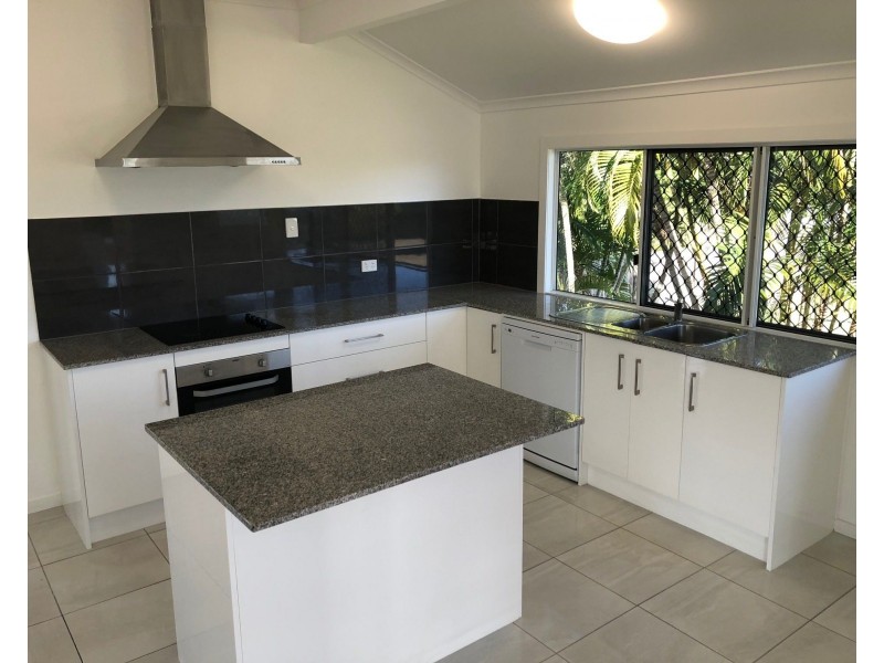 86 Bennett Street, Berserker QLD 4701