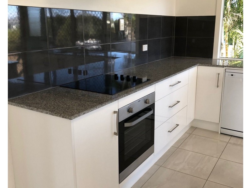 86 Bennett Street, Berserker QLD 4701