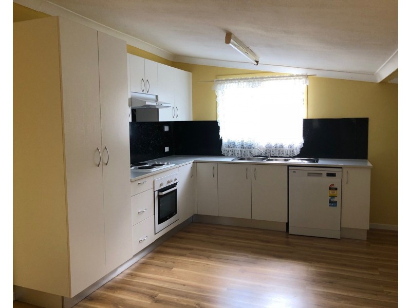 12 Musgrave Street, Berserker QLD 4701