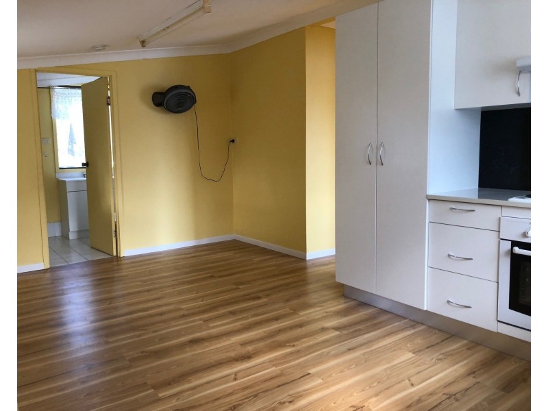 12 Musgrave Street, Berserker QLD 4701