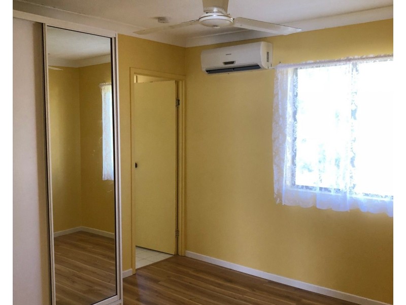 12 Musgrave Street, Berserker QLD 4701