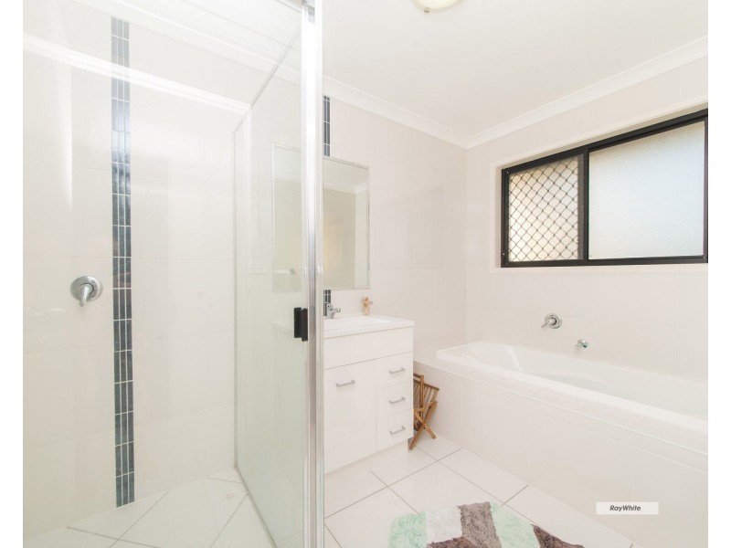 7 Vermont Drive, Parkhurst QLD 4702