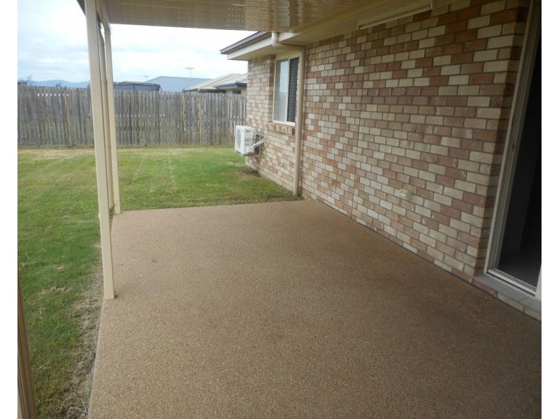 33 Justin Street, Gracemere QLD 4702