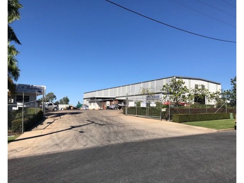 9 Bush Crescent, Parkhurst QLD 4702