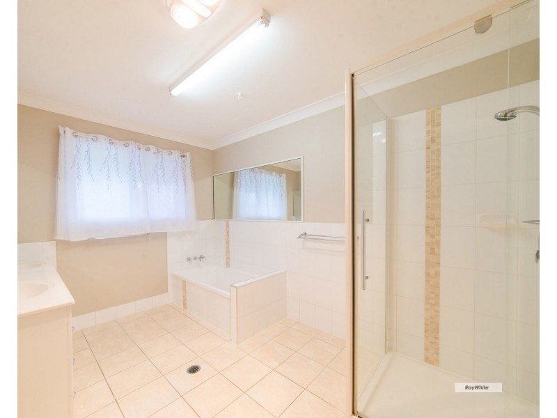 79 Julie Anne Drive, Glendale QLD 4711