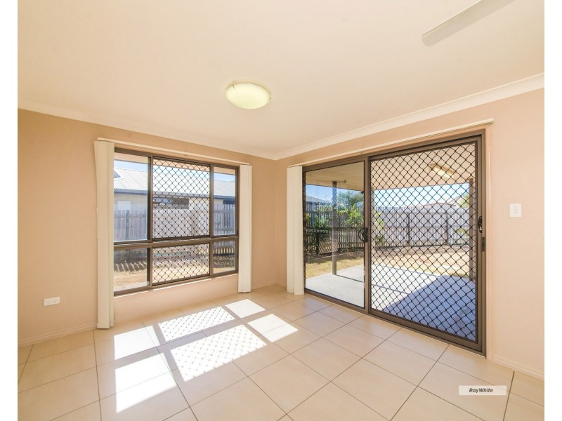 10 Sturt Court, Gracemere QLD 4702