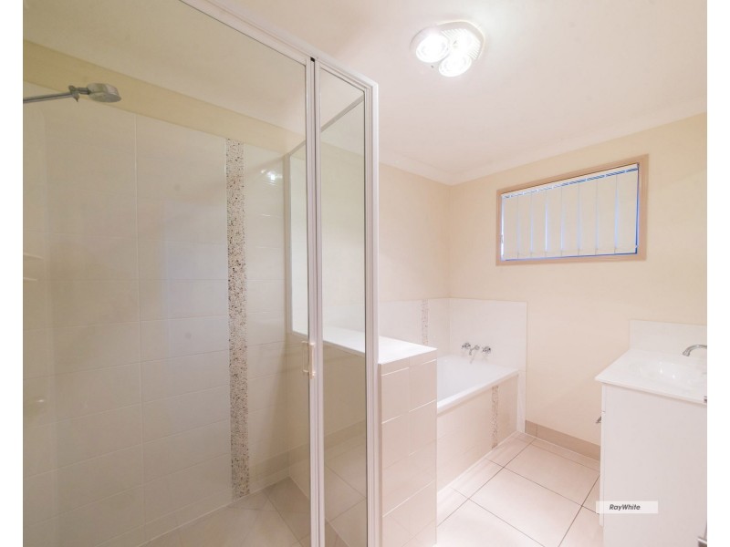 10 Sturt Court, Gracemere QLD 4702