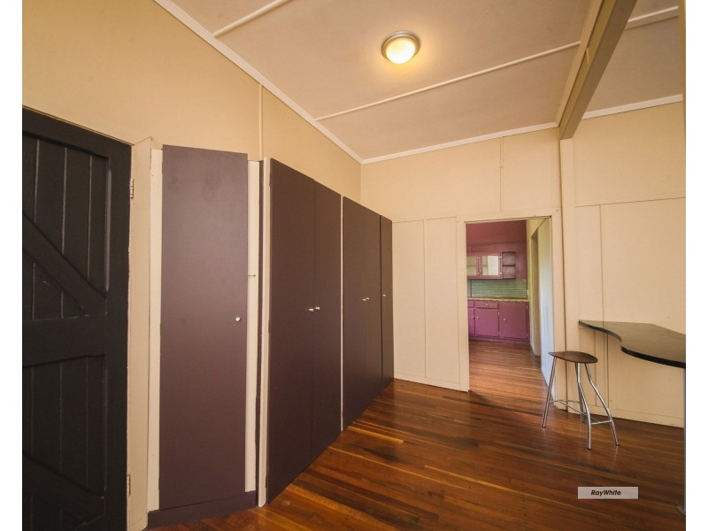 1 Meter Street, The Range QLD 4700