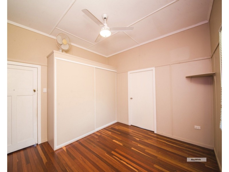1 Meter Street, The Range QLD 4700