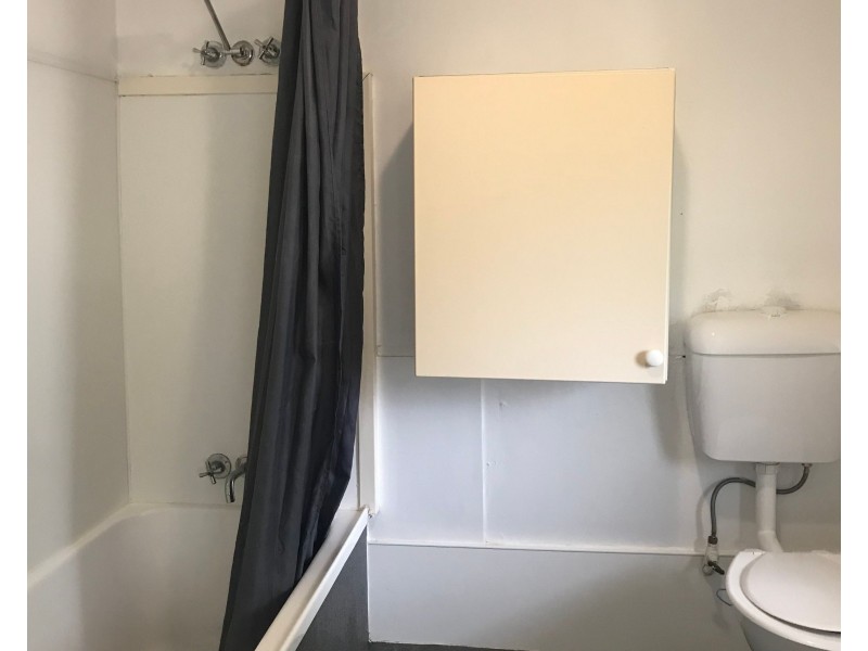 15 Werner Street, Park Avenue QLD 4701