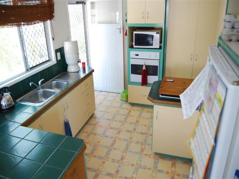 122 Hyde Street, Frenchville QLD 4701