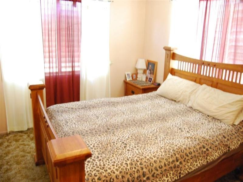 25A Main Street, Park Avenue QLD 4701