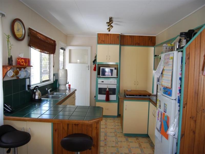 122 Hyde Street, Frenchville QLD 4701