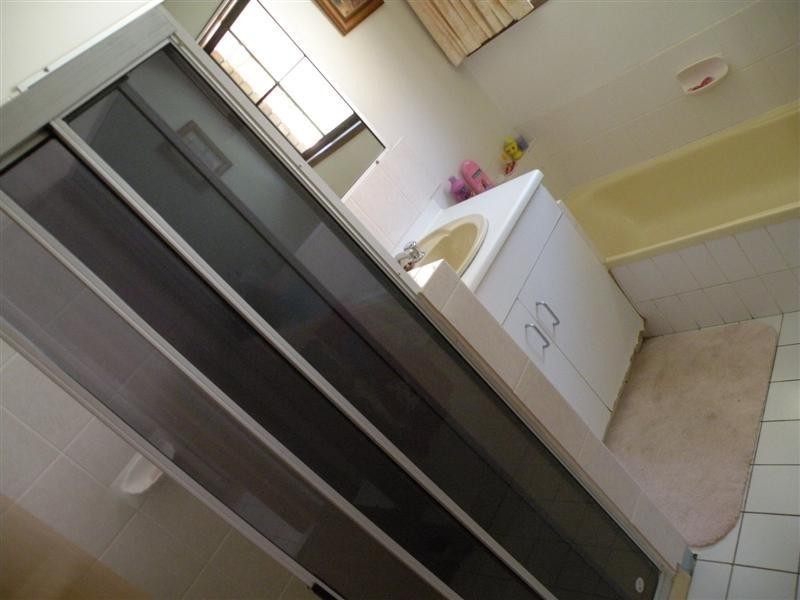 13 Davey Avenue, Frenchville QLD 4701