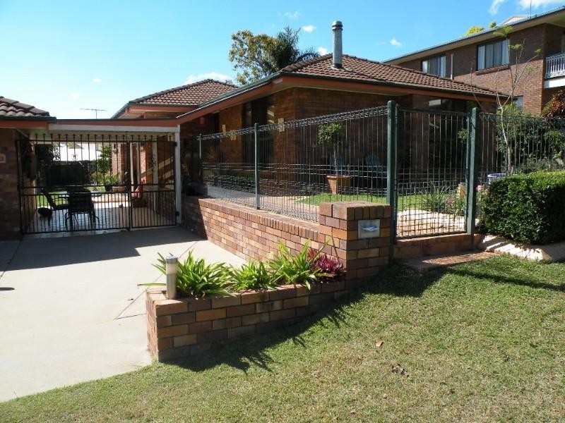 13 Davey Avenue, Frenchville QLD 4701